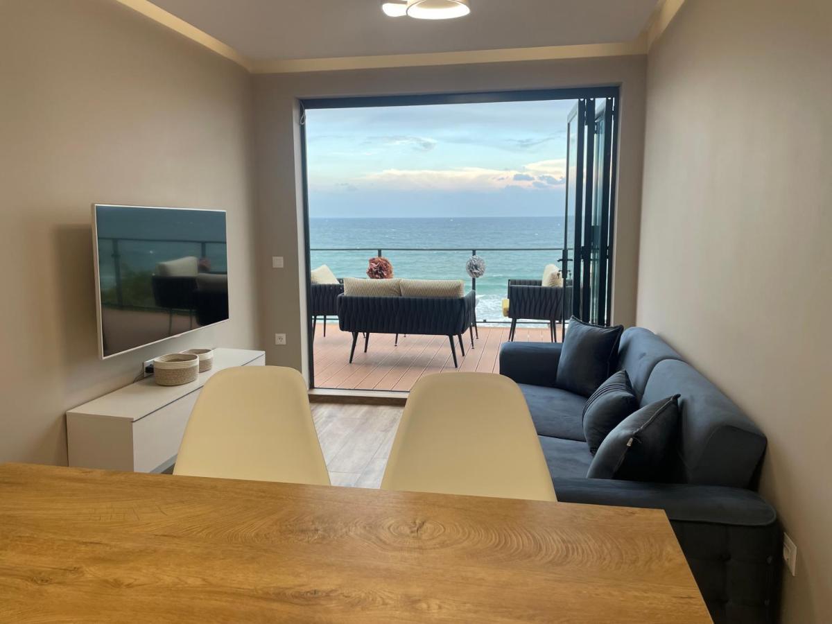 Ferienwohnung Royal View Warna Exterior foto